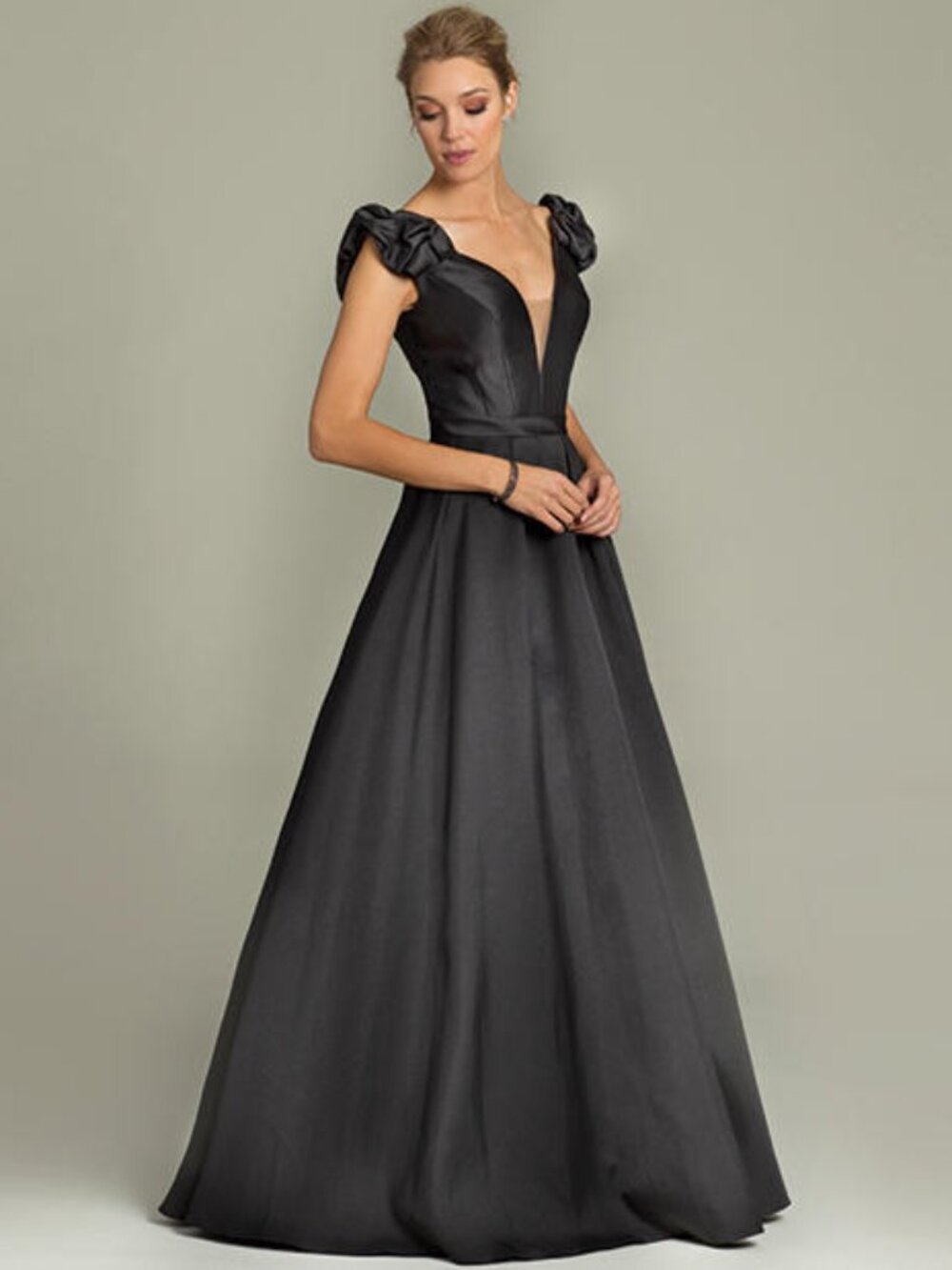 Jovani 88999 Black V-Neck Ball Gown Formal Dress Size 18 NWT